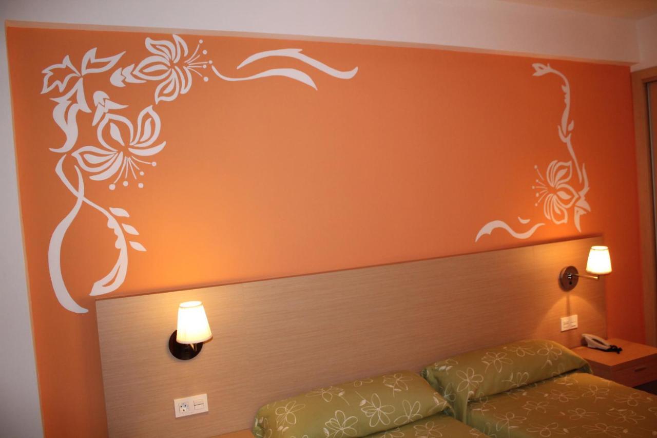 Hotel Golden Benidorm Habitación foto